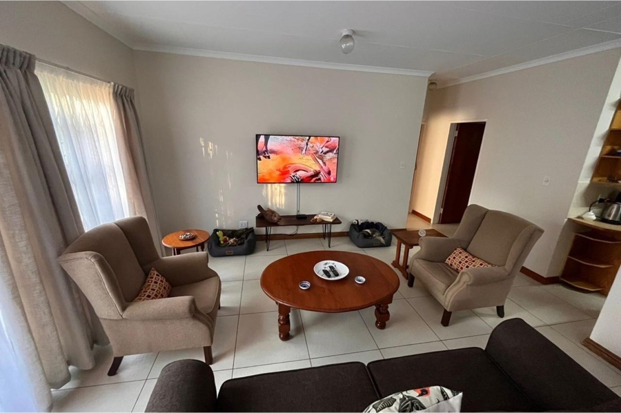 8 Bedroom Property for Sale in Broederstroom North West